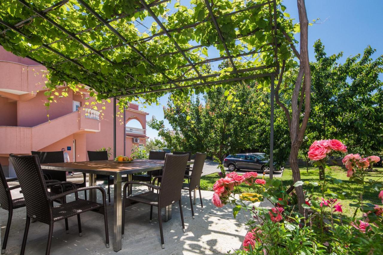 Apartments Anita Водице Экстерьер фото